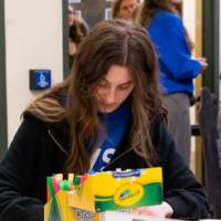 Kids food basket volunteer